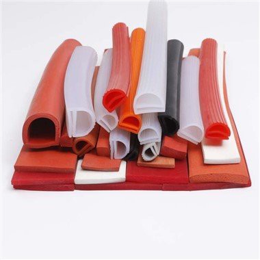 Profil d'extrusion d'éponge EPDM